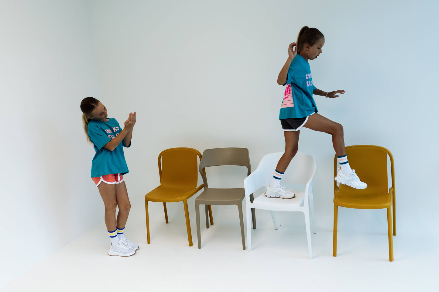 COOL KIDS READ BOOKS | TEAL + PINK| OVERSIZED KIDS TEE