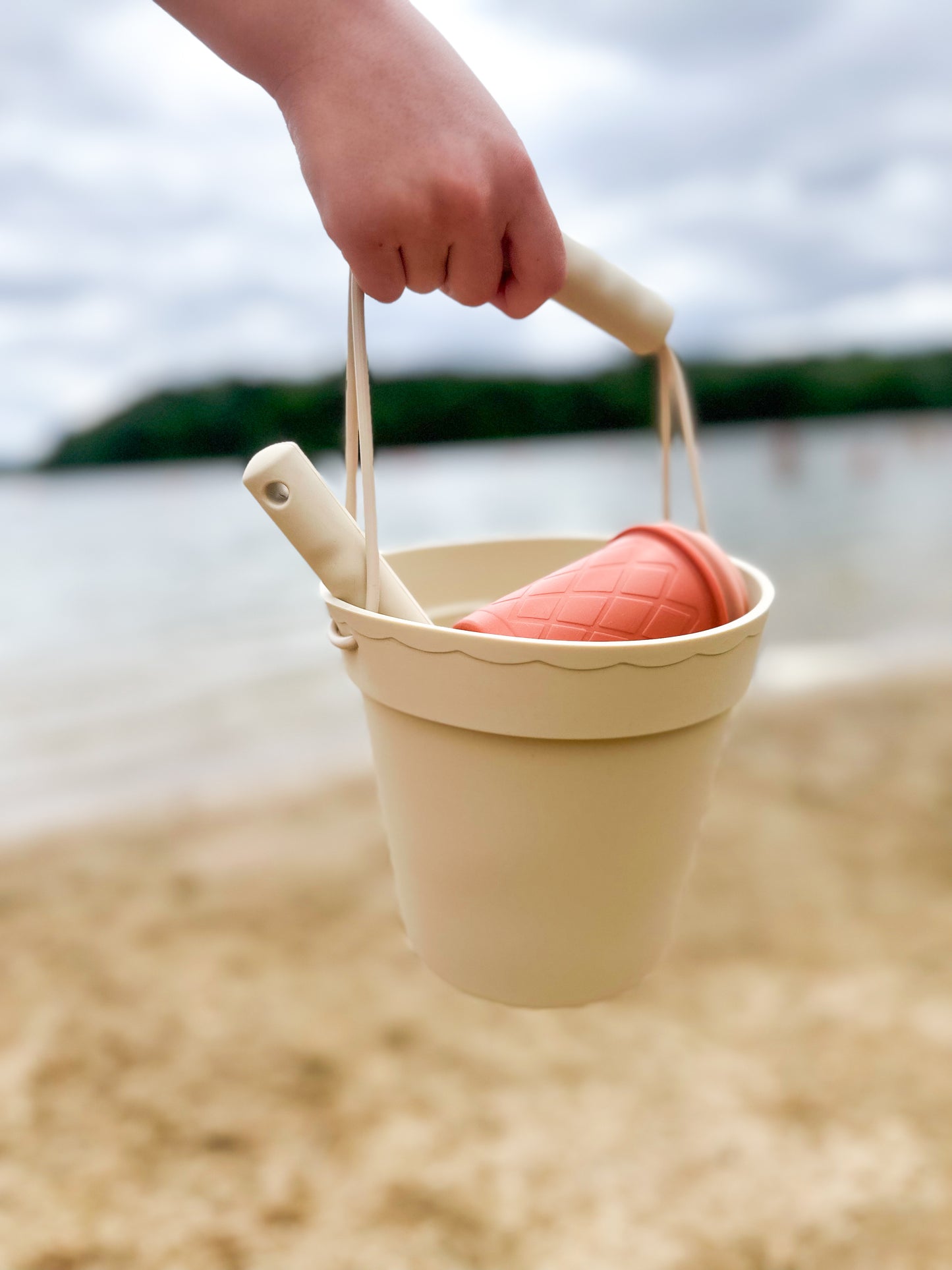 Beach Treat Bucket Set