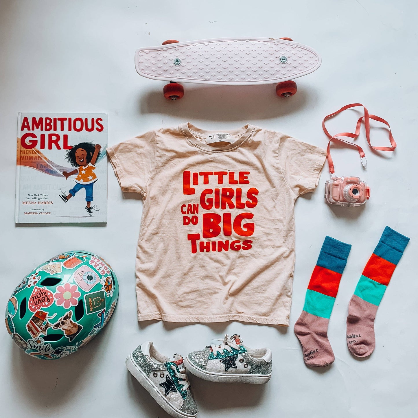 LITTLE GIRLS CANDO BIG THINGS in vivid orange | Kids Tee