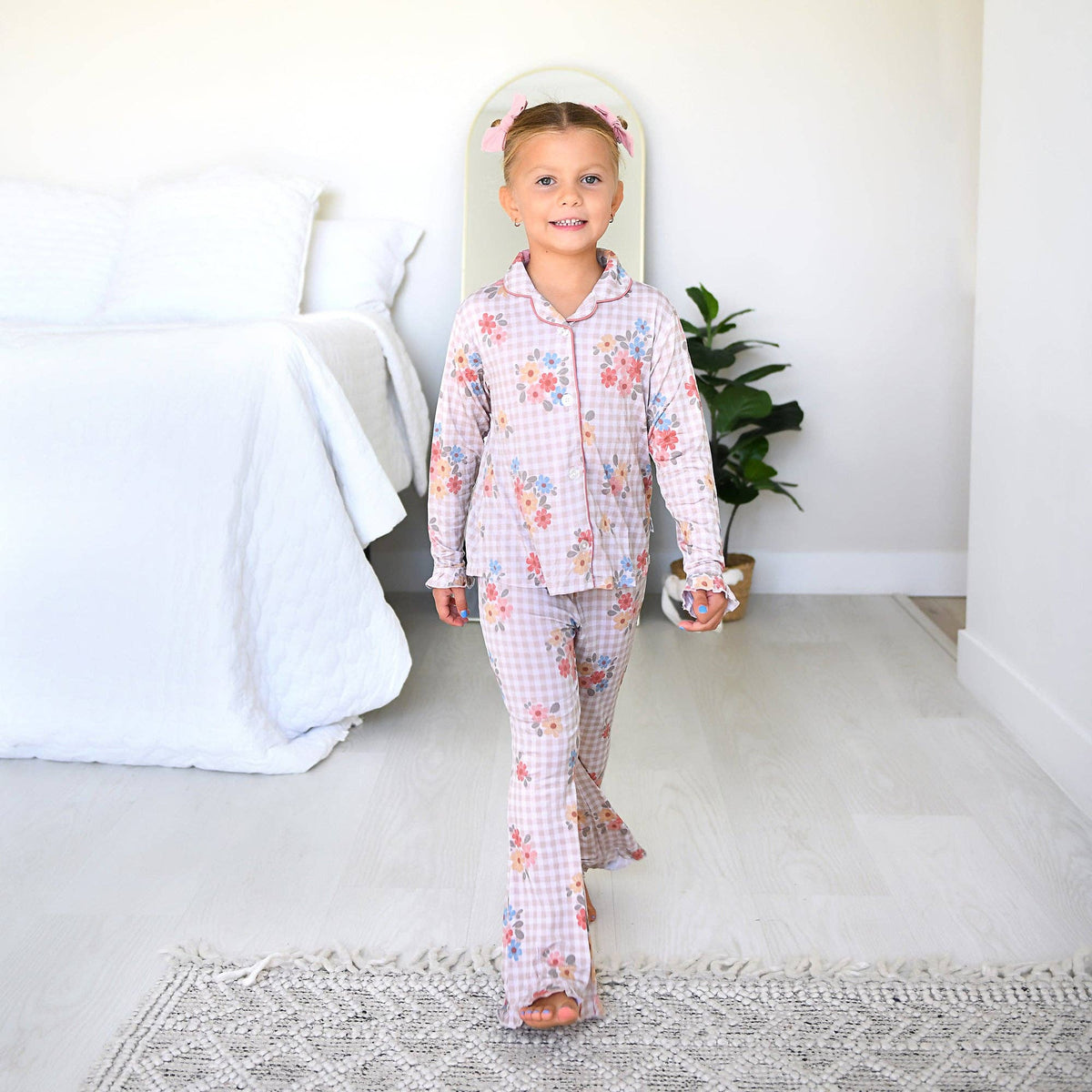 Callie RUFFLE LOUNGE SET
